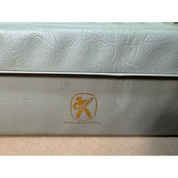 Vintage Hohner Piano 26 Melodica with Mouthpiece & Case Works! Good Condition - Picture 2 of 9